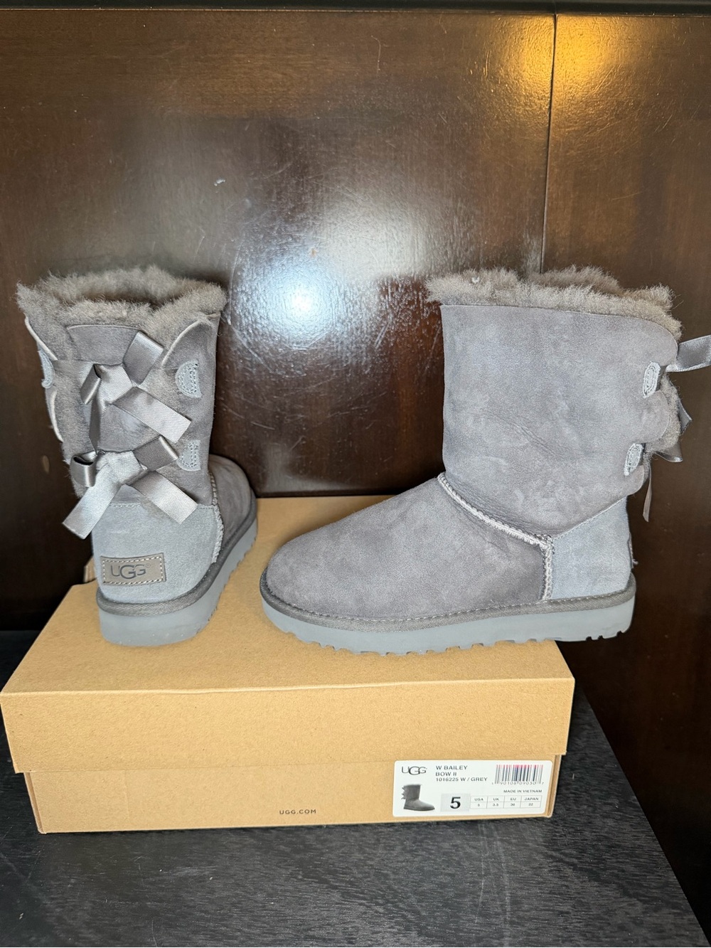 UGG - Grey Bailey Bow II Boots - Picture 3 of 8